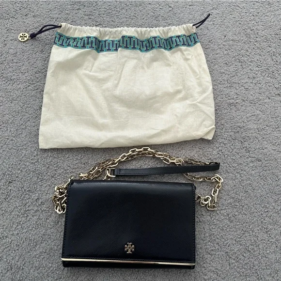 TORY BURCH NAVY EMERSON CROSSBODY - PATENT LEATHER